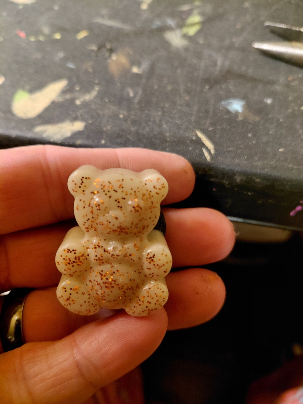 Handmade Cream Glitter Gummy Bear Wax Melt - Home Kitchen Kitchen Tools